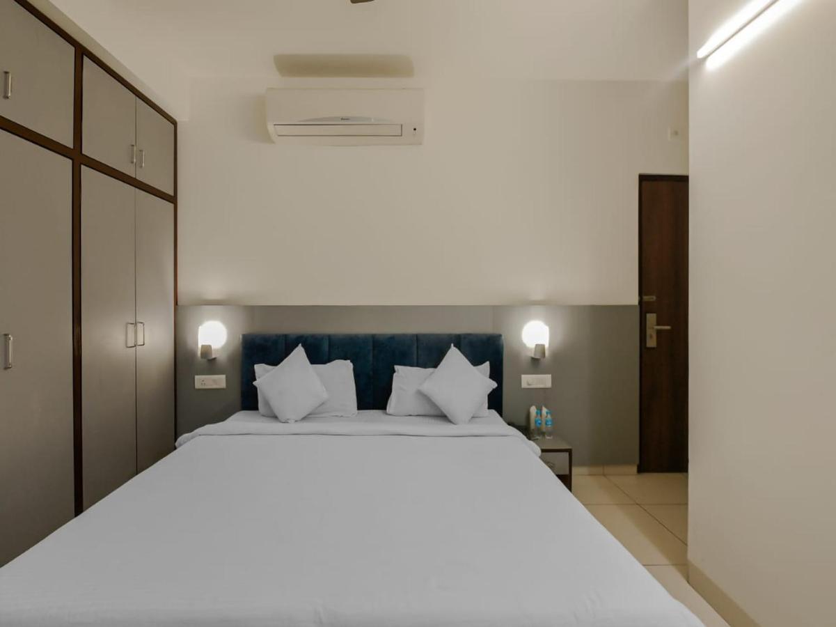 Oaks Plaza New Delhi